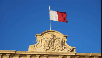 Công dân quốc gia nào không được tham gia chương trình đầu tư quốc tịch Malta