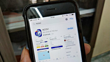 Hướng dẫn khai báo y tế khi nhập cảnh vào Việt Nam