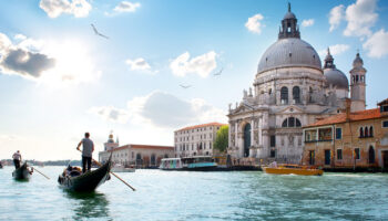 Đầu tư thị thực vàng Ý cắt giảm các yêu cầu cho nhà đầu tư nước ngoài