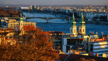 Muốn định cư Hungary, đâu là bước quan trọng nhà đầu tư cần nắm rõ?