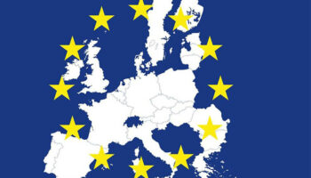 Thẻ xanh EU tăng mức lương tối thiểu năm 2021 cho người sở hữu