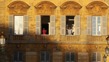 Những quốc gia châu Âu nào mở cửa biên giới?