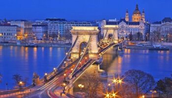 [Q&A cùng chuyên gia] Mua nhà định cư Hungary – Những thông tin không thể bỏ qua