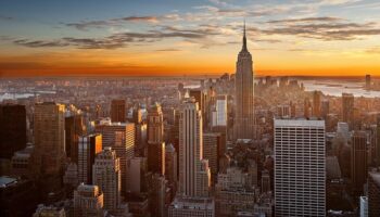 Giới siêu giàu Việt Nam – “khách VIP” của các chương trình đầu tư định cư