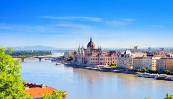 Định cư Hungary: Thẻ thường trú quốc gia và cách chuyển đổi từ Golden Visa