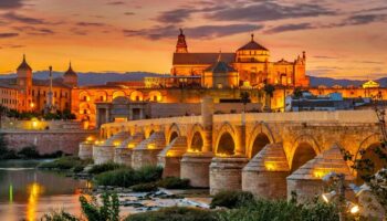 Tây Ban Nha chính thức thông báo thời gian đóng cửa Golden Visa