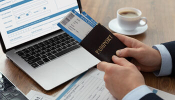 Tìm hiểu về visa định cư và quyền lợi khi có visa định cư